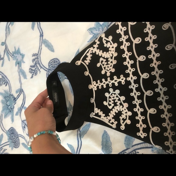 LF halter neck embroidered backless top - Picture 2 of 2